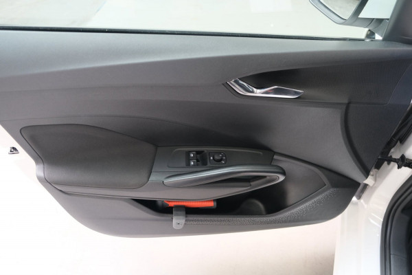 Škoda Fabia 1.0 TSI Ambition - N.A.P. Airco, Cruise, PDC, Carplay.