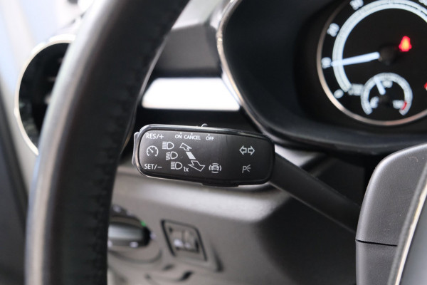 Škoda Fabia 1.0 TSI Ambition - N.A.P. Airco, Cruise, PDC, Carplay.