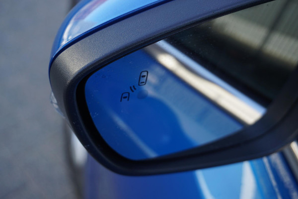 Ford Focus 1.0 EcoB.125PK Hybrid Titanium X Digi-Dash/B&O/ Camera/Parking Pack.