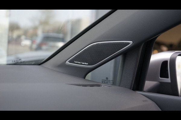 Volkswagen Golf 8 R 2.0 TSI Performance 4Motion AUTOMAAT-ACC-CAMERA-HARMAN KARDON-HEADUP-IQ LIGHT-MODE-NAVIGATIE-PANORAMA