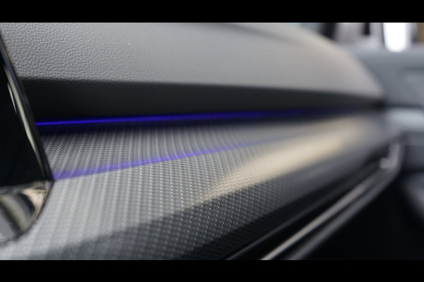 Volkswagen Golf 8 R 2.0 TSI Performance 4Motion AUTOMAAT-ACC-CAMERA-HARMAN KARDON-HEADUP-IQ LIGHT-MODE-NAVIGATIE-PANORAMA