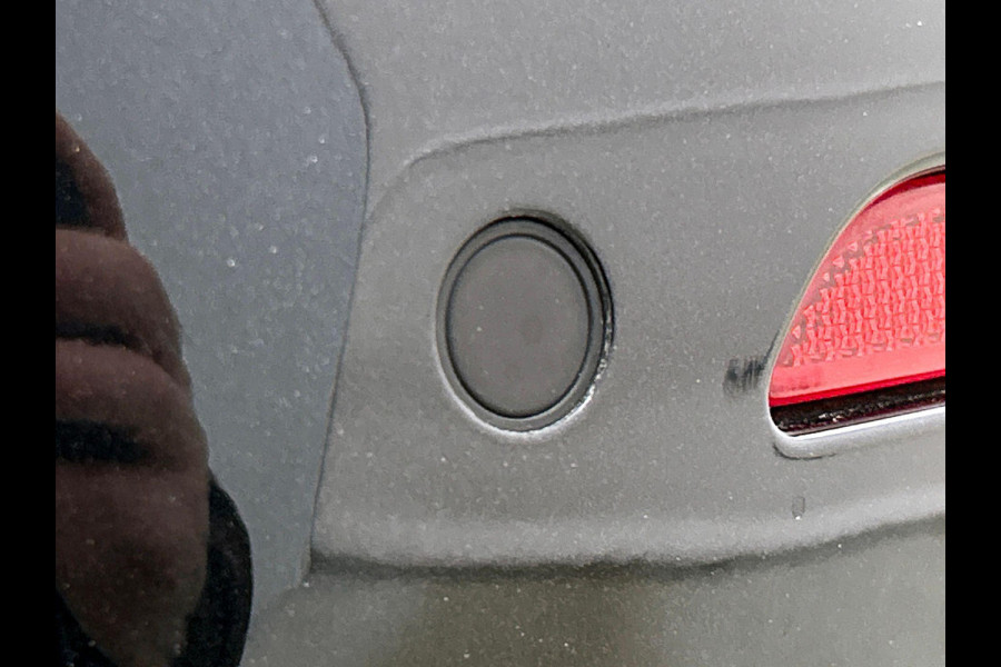 BMW 5 Serie 530e Business Edition Plus CAMERA | NAVI & CARPLAY | AD-CRUISE | TREKHAAK