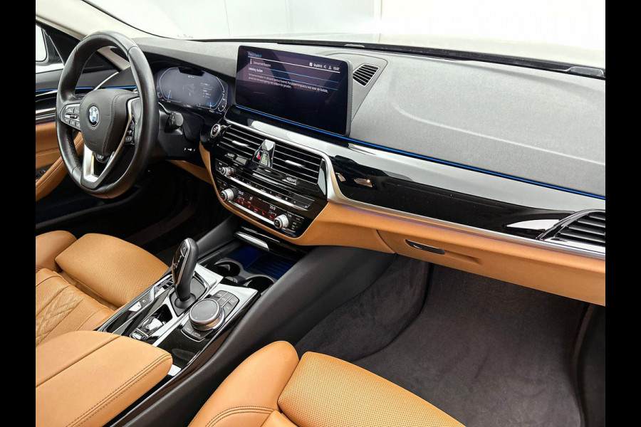 BMW 5 Serie 530e Business Edition Plus CAMERA | NAVI & CARPLAY | AD-CRUISE | TREKHAAK