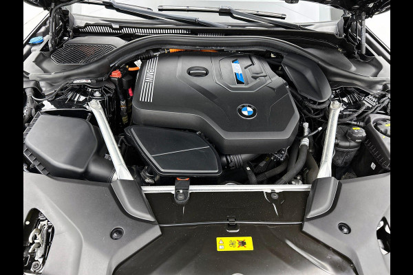 BMW 5 Serie 530e Business Edition Plus CAMERA | NAVI & CARPLAY | AD-CRUISE | TREKHAAK