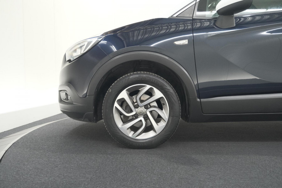 Opel Crossland X 110 Turbo Innovation | Trekhaak | Allseason | Apple Carplay | Parkeersensoren