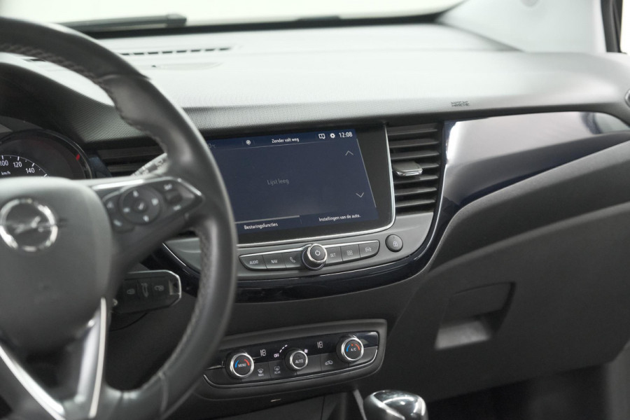 Opel Crossland X 110 Turbo Innovation | Trekhaak | Allseason | Apple Carplay | Parkeersensoren