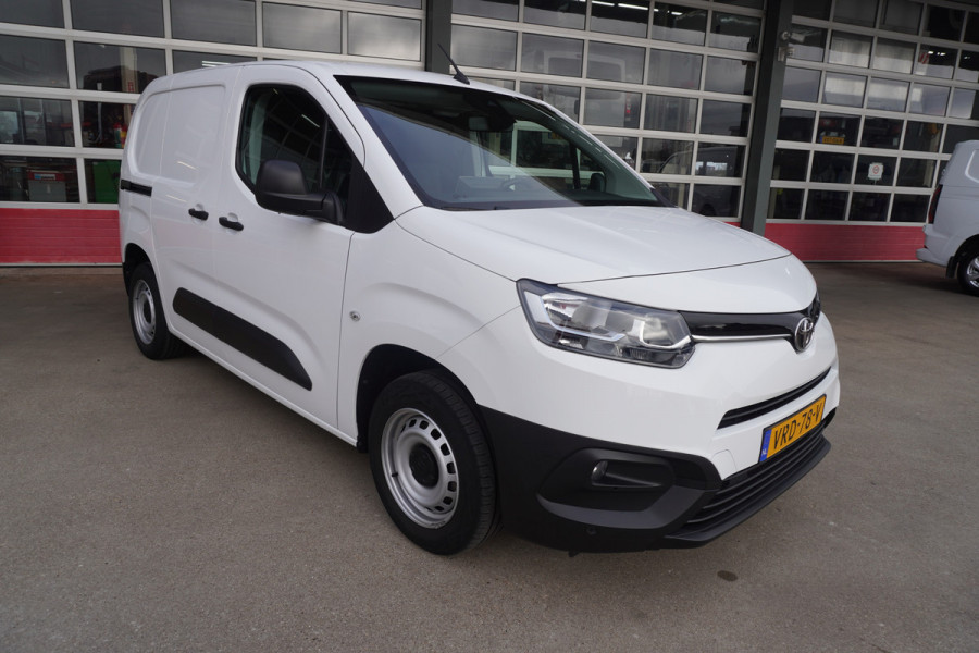 Toyota PROACE CITY 1.5 D-4D 102PK Live nr. V157| Airco | Cruise | Camera | Trekhaak | Apple CP-Android auto