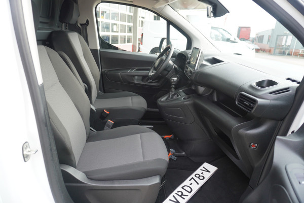 Toyota PROACE CITY 1.5 D-4D 102PK Live nr. V157| Airco | Cruise | Camera | Trekhaak | Apple CP-Android auto