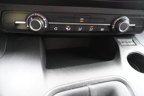 Toyota PROACE CITY 1.5 D-4D 102PK Live nr. V157| Airco | Cruise | Camera | Trekhaak | Apple CP-Android auto