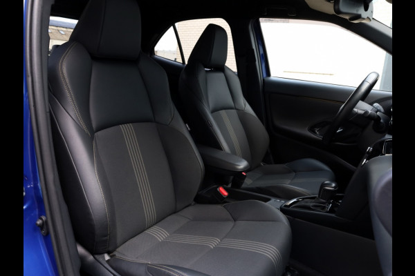 Toyota Yaris Cross 1.5 Hybrid Adventure | JBL | El Achterklep | Stoelverwarming