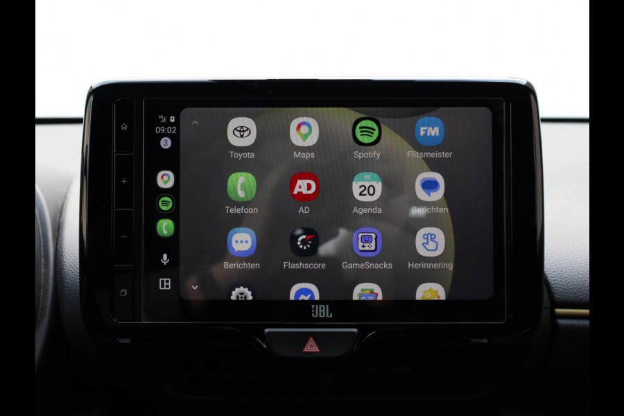 Toyota Yaris Cross 1.5 Hybrid Adventure | JBL | El Achterklep | Stoelverwarming