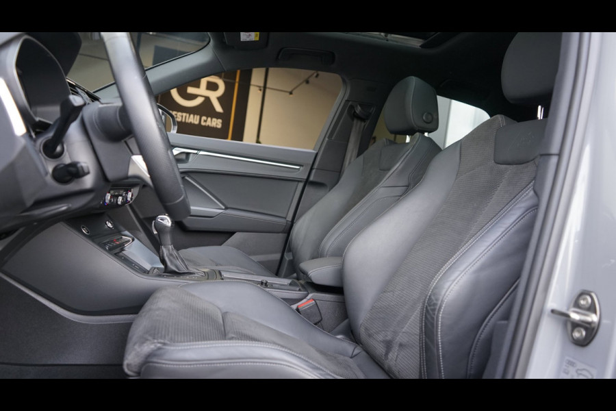 Audi Q3 Sportback 35 TFSI 3x S-Line Black Optik AUTOMAAT-CAMERA-CARPLAY-DRIVE SELECT-ELEKTRISCHE STOELEN-KEYLESS-MATRIX-PANORAMA