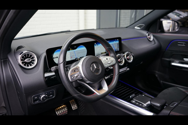 Mercedes-Benz GLA 250 4MATIC AMG NIGHT AUTOMAAT-360 CAMERA-AMBIANCE-BURMESTER-KEYLESS-NAVIGATIE-PANO-WINTER-Etc.
