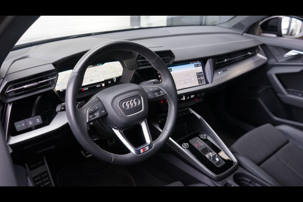 Audi A3 Sportback 35 TFSI 3x S-Line Black Optik AUTOMAAT-ACC-AUDI SOUND-CAMERA-CLIMA-KEYLESS-MATRIX LED-VIRTUEEL