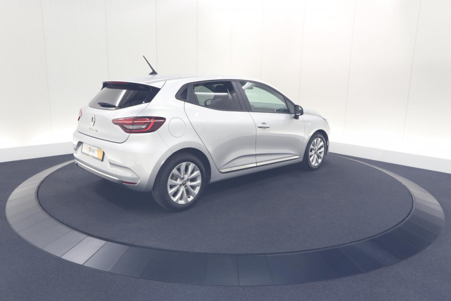 Renault Clio TCe 100 Limited | Stoelverwarming | Apple Carplay | Parkeersensoren