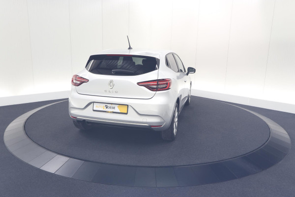 Renault Clio TCe 100 Limited | Stoelverwarming | Apple Carplay | Parkeersensoren