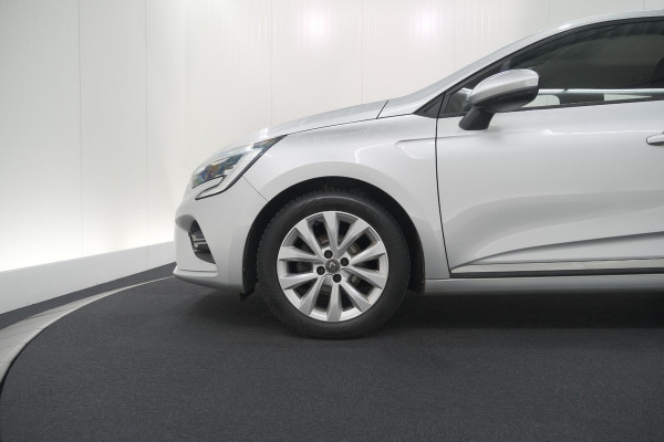 Renault Clio TCe 100 Limited | Stoelverwarming | Apple Carplay | Parkeersensoren
