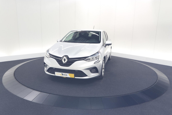 Renault Clio TCe 100 Limited | Stoelverwarming | Apple Carplay | Parkeersensoren