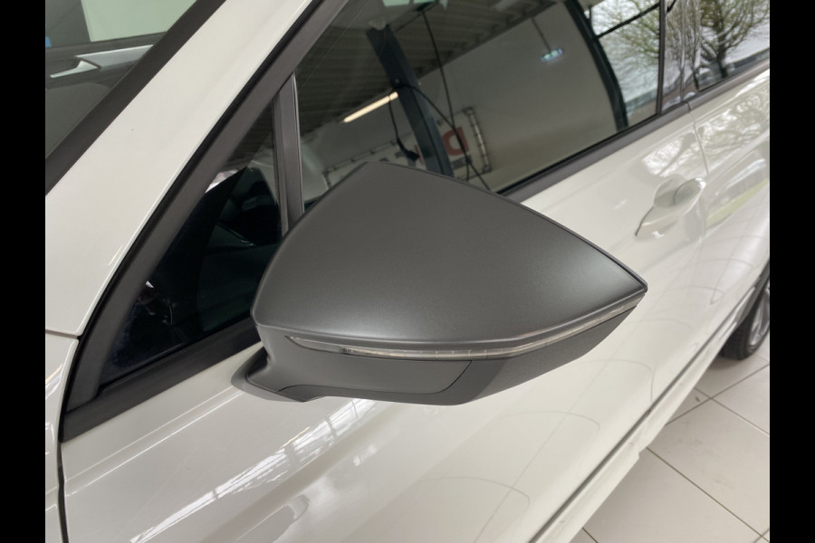 Seat Tarraco 1.4 TSI e-Hybrid PHEV FR Panoramadak/trekhaak /Apple carplay/android