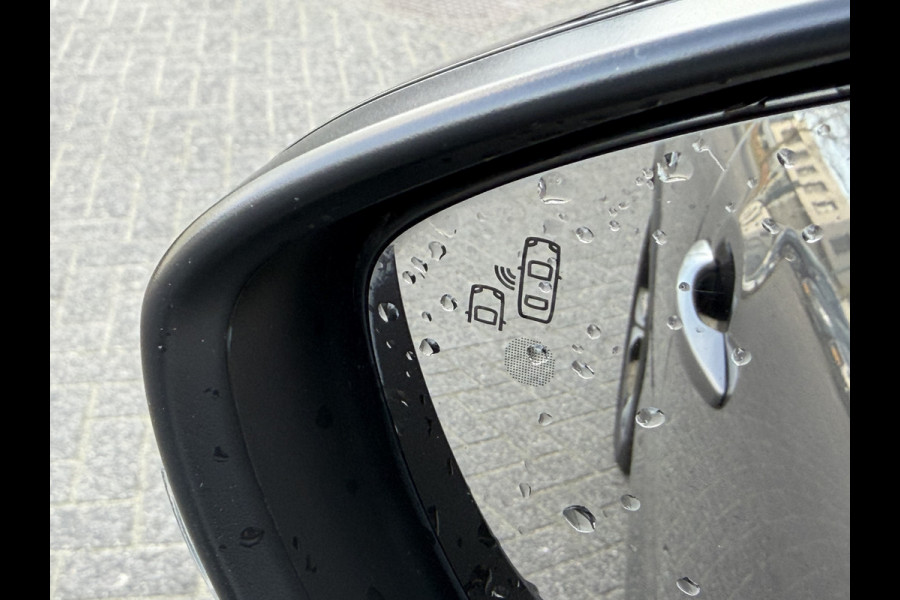 Citroën C3 Aircross 110pk Shine (Camera - Parkeersensoren V+A - 17"incl 4S - Automatische Airco - Navigatie - Apple Carplay)