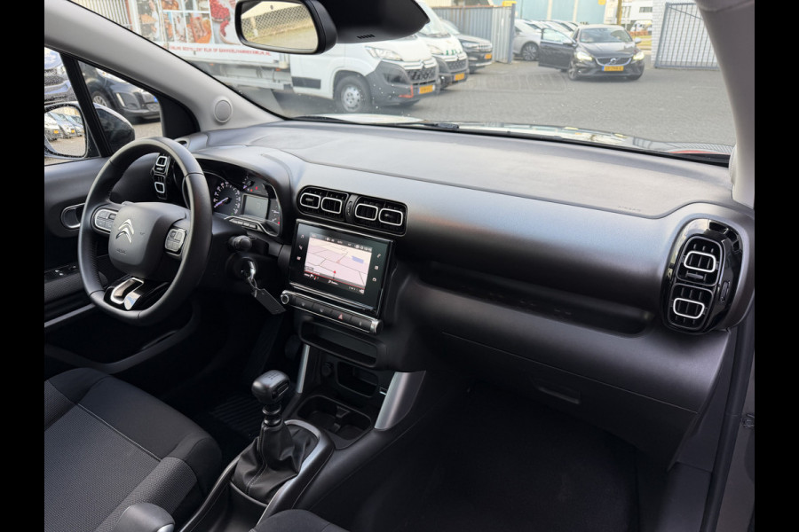 Citroën C3 Aircross 110pk Shine (Camera - Parkeersensoren V+A - 17"incl 4S - Automatische Airco - Navigatie - Apple Carplay)