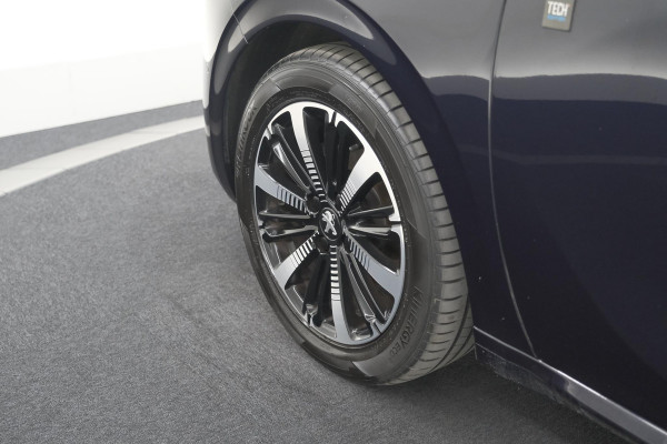 Peugeot 208 PureTech 110 Tech Edition | Camera | Apple Carplay | Parkeersensoren