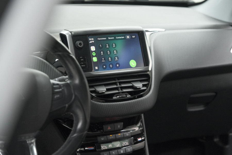Peugeot 208 PureTech 110 Tech Edition | Camera | Apple Carplay | Parkeersensoren