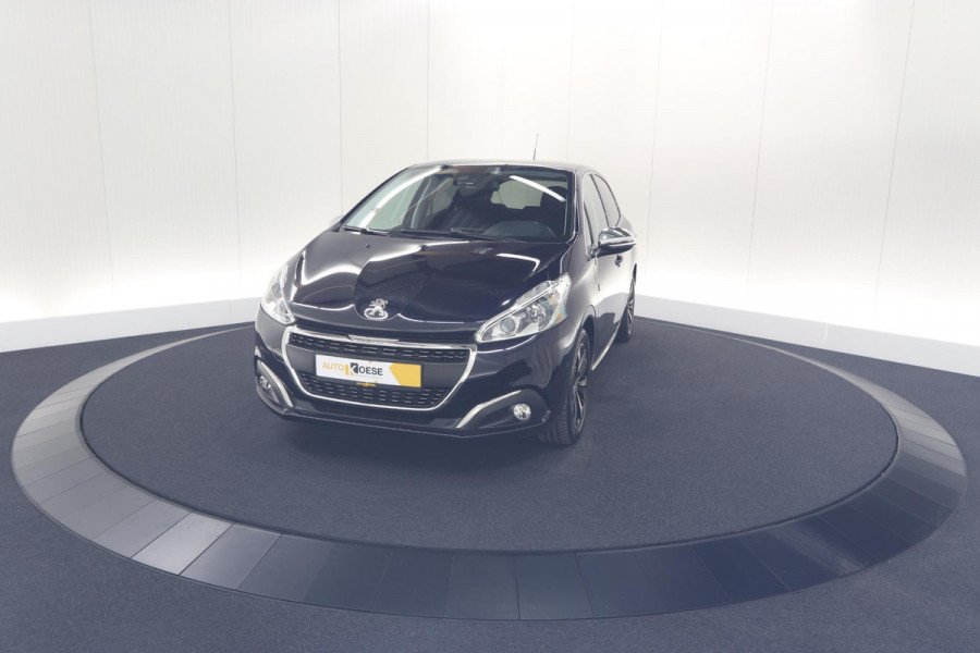 Peugeot 208 PureTech 110 Tech Edition | Camera | Apple Carplay | Parkeersensoren