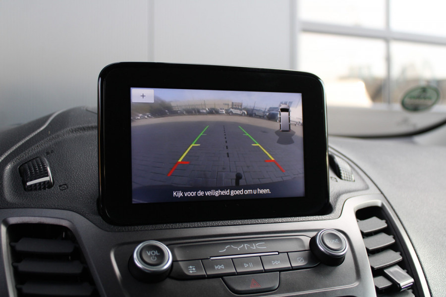 Ford Transit Connect 1.5 EcoBlue L2 Limited 120pk - Automaat - Trekhaak - Stoelverwarming - Navi - Bluetooth - Camera - Rijklaar