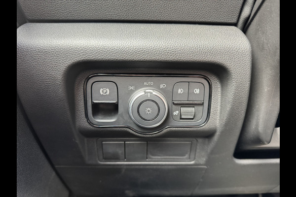Mercedes-Benz Citan 112 CDI Pro Automaat L1 LED MBUX Cruise Control Navigatie Camera Parkeersensoren Voor Achter Lichtmetalen Velgen 15 Inch