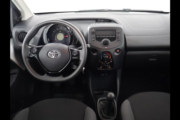 Toyota Aygo 1.0 VVT-i X-Fun | Airco | Elektrische ramen | Bluetooth | Radio/USB |