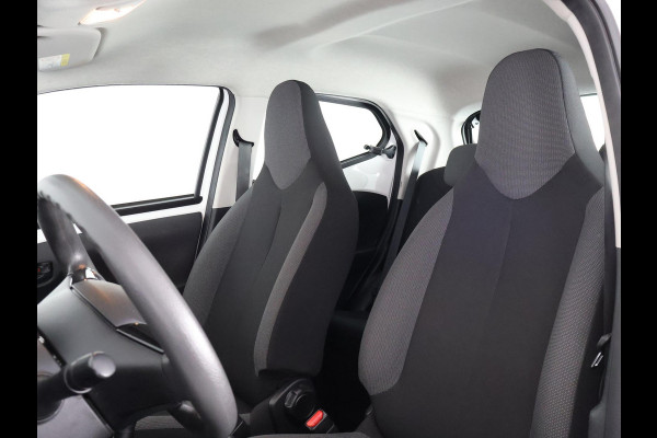 Toyota Aygo 1.0 VVT-i X-Fun | Airco | Elektrische ramen | Bluetooth | Radio/USB |