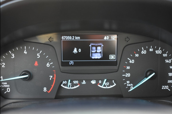 Ford Fiesta 1.1 ACTIVE Pano dak, Winter pack, TH