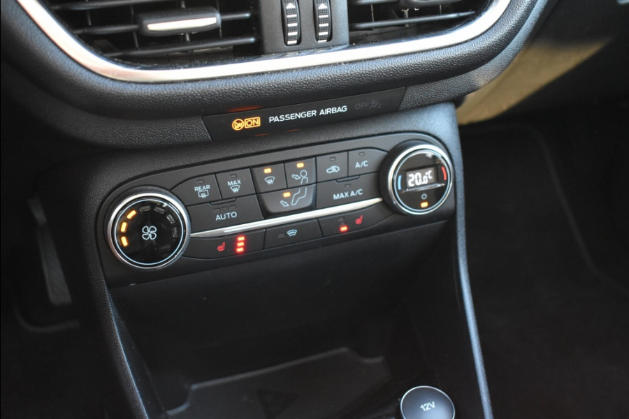 Ford Fiesta 1.1 ACTIVE Pano dak, Winter pack, TH