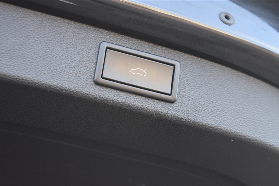 Škoda Kodiaq 1.5 TSI Sportline | TREKHAAK | ADAPT. CRUISE | NAP | CANTON | PANORAMADAK | DEALER ONDERHOUDEN