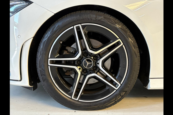 Mercedes-Benz CLA-Klasse 200 Edition, Pano, Sfeer, Burmester, Applecarplay