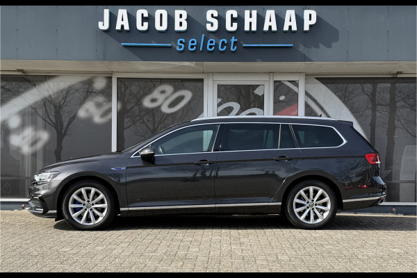 Volkswagen Passat Variant 1.4 TSI PHEV GTE / Trekhaak (1.600 KG) / Keyless / Carplay / Sensoren V+A / camera /