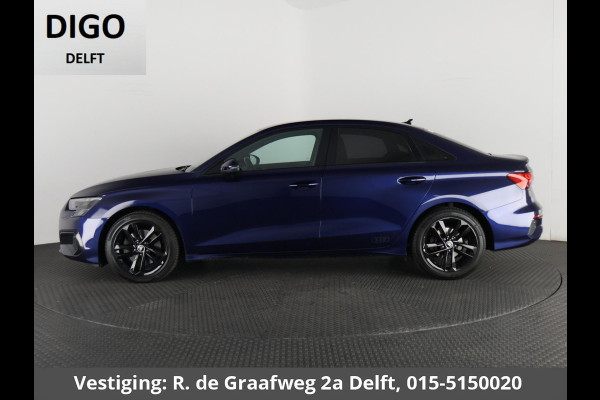 Audi A3 Limousine 35 TFSI Black Business Edition | Navigatie | Parkeersensoren |