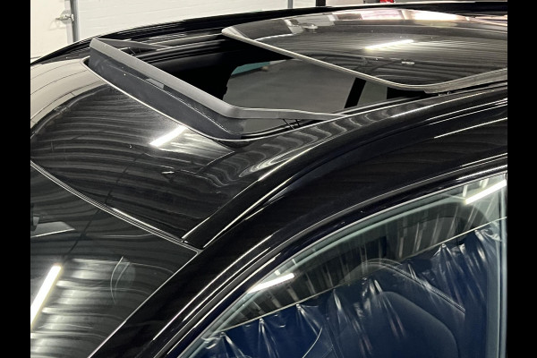 Volvo XC90 2.0 T8 Recharge AWD R-Design Luchtvering | Trekhaak | Bowers & Wilkins | Adapt. cruise | Open dak | Stuur-/stoelverwarming | Memory