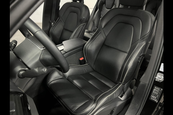 Volvo XC90 2.0 T8 Plug-in hybrid AWD Ultra Dark Luchtvering | Trekhaak | Bowers & Wilkins | Adapt. cruise | Open dak | 360 camera | Head-up | Memory | Stuur-/stoelverwarming