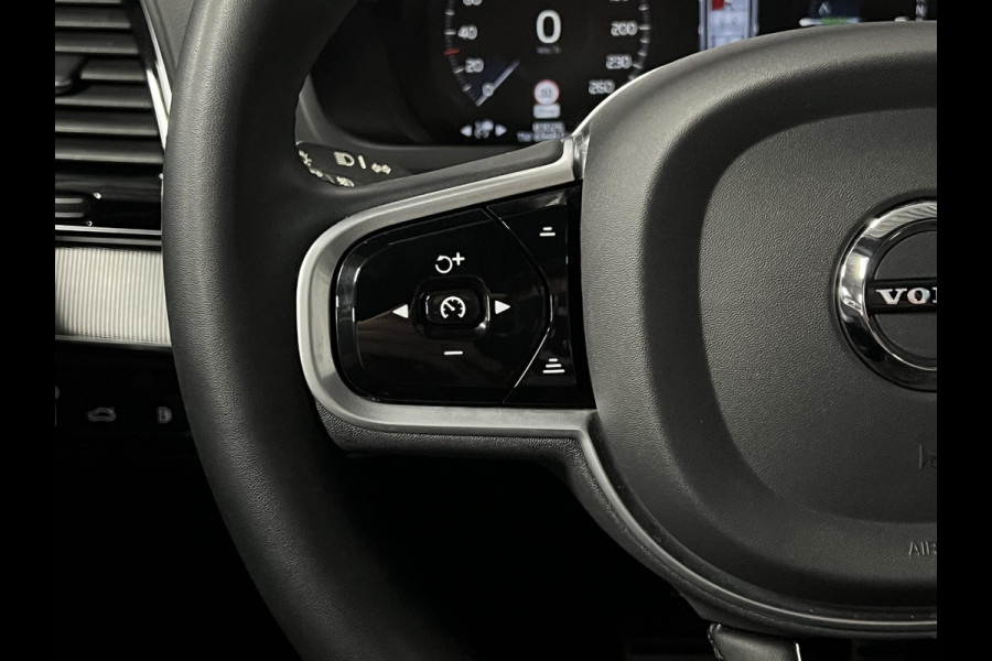 Volvo XC90 2.0 T8 Plug-in hybrid AWD Ultra Dark Luchtvering | Trekhaak | Bowers & Wilkins | Adapt. cruise | Open dak | 360 camera | Head-up | Memory | Stuur-/stoelverwarming