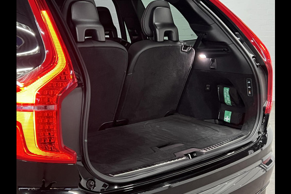 Volvo XC90 2.0 T8 Plug-in hybrid AWD Ultra Dark Luchtvering | Trekhaak | Bowers & Wilkins | Adapt. cruise | Open dak | 360 camera | Head-up | Memory | Stuur-/stoelverwarming