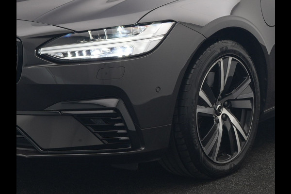 Volvo V90 T6 AWD Ultimate Dark PHEV 350pk Dealer O.H. | Panodak | Head Up | 360 Camera | Adaptive Cruise | Harman / Kardon | Lederen Sportstoelen Memory & Ventilatie | Keyless | Stoelen & Stuur Verwarmd | Apple Carplay | Virtual | DAB | Plug In Hybrid