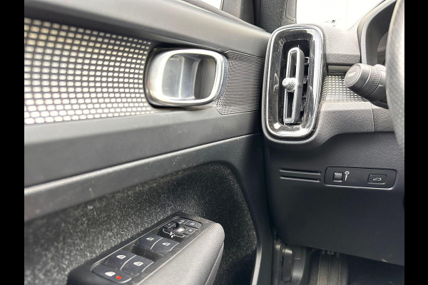 Volvo XC40 Recharge P8 AWD R-Design | SOH: nnb | Alcantara | Adaptive CC | Camera | Blindspot |