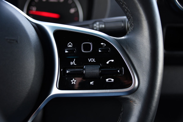 Mercedes-Benz Sprinter 316 2.2 CDI L2H2 PB Edition Adaptieve Cruise, Camera, Carplay, LED, Leder, Stoelverwarming, Clima, Mulitmedia, Uniek!