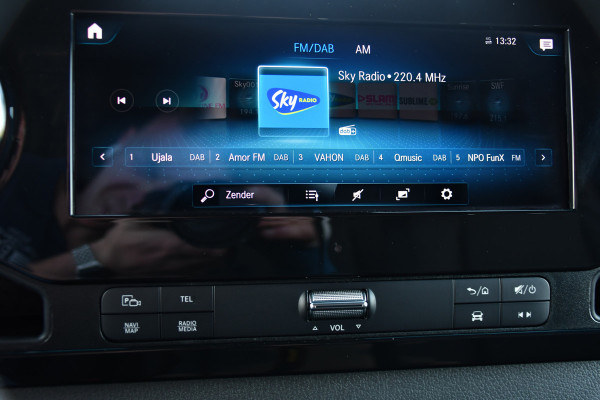 Mercedes-Benz Sprinter 316 2.2 CDI L2H2 PB Edition Adaptieve Cruise, Camera, Carplay, LED, Leder, Stoelverwarming, Clima, Mulitmedia, Uniek!