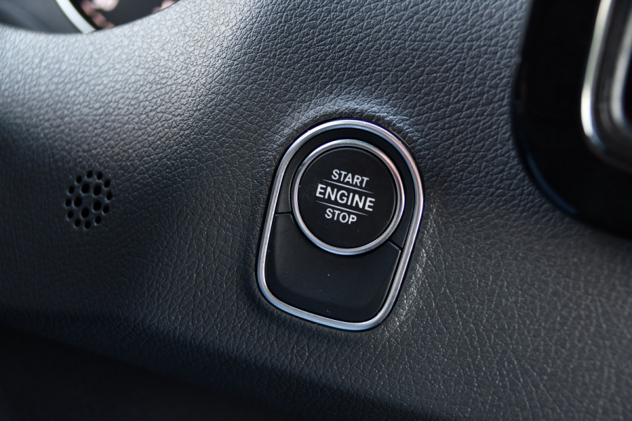 Mercedes-Benz Sprinter 316 2.2 CDI L2H2 PB Edition Adaptieve Cruise, Camera, Carplay, LED, Leder, Stoelverwarming, Clima, Mulitmedia, Uniek!