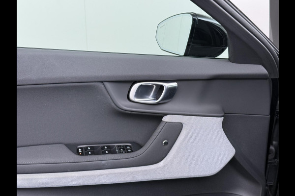 Polestar 2 Long Range Single Motor 78 kWh VAN €30.900,- NU VOOR SLECHTS €27.877,- Uw LENTEVOORDEEL €3.023,- | SOH 94%| ELEK. STOEL MET MEMORY| DODE HOEK SENSOR| STOELVERWARMING| ELEK. ACHTERKLEP| 360 CAMERA| ADAPTIVE CRUISE CONTROL | RIJKLAAR GELEVERD MET 12 MND BOVAG GARANTIE |