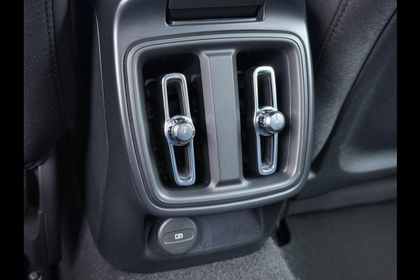 Polestar 2 Long Range Single Motor 78 kWh VAN €30.900,- NU VOOR SLECHTS €27.877,- Uw LENTEVOORDEEL €3.023,- | SOH 94%| ELEK. STOEL MET MEMORY| DODE HOEK SENSOR| STOELVERWARMING| ELEK. ACHTERKLEP| 360 CAMERA| ADAPTIVE CRUISE CONTROL | RIJKLAAR GELEVERD MET 12 MND BOVAG GARANTIE |