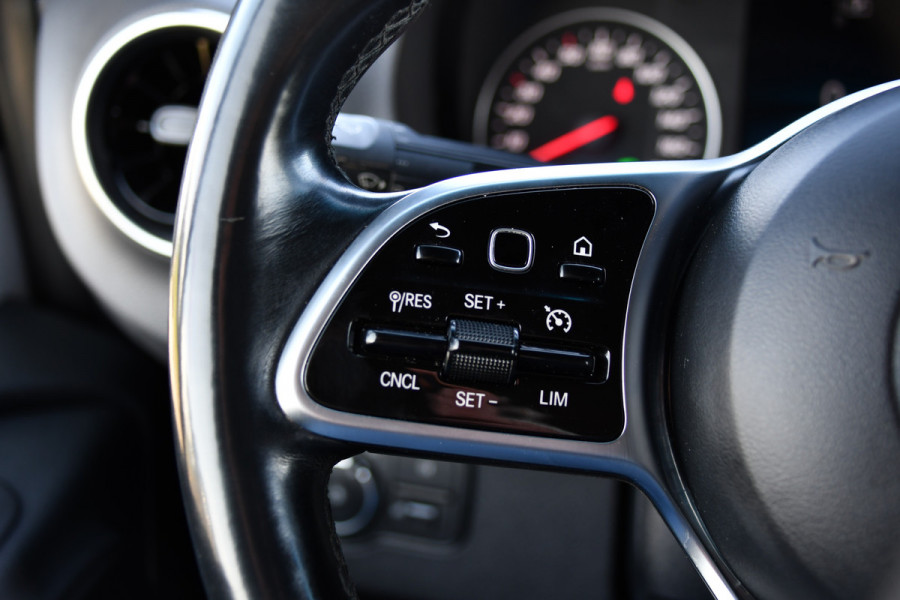 Mercedes-Benz Sprinter 319 V6 3.0 CDI L2H2 PB Edition Cruise, 360 Camera, Carplay, LED, 190pk, Leder, Multimedia, Uniek!